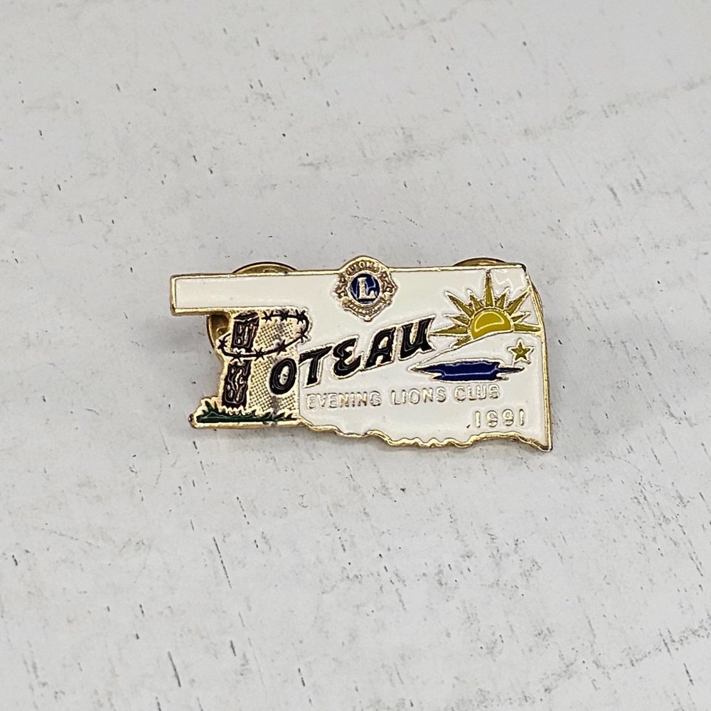 Vintage Poteau Evening Lions Club Lapel Pin 1991Oklahoma